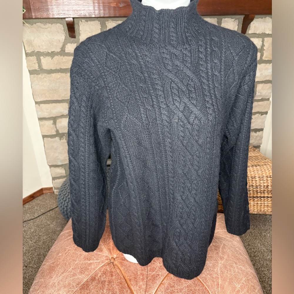 Ardi K 100% cashmere mock neck sweater
